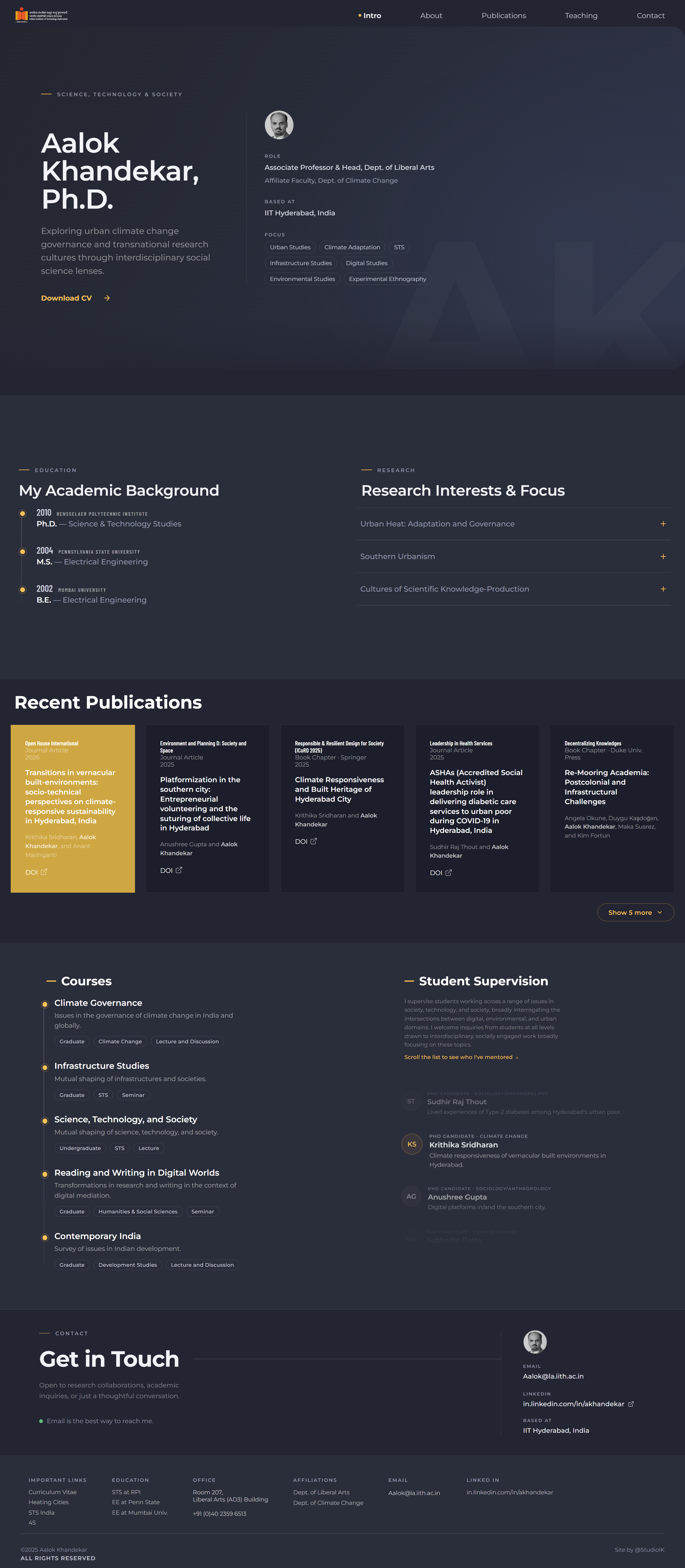 Full-page preview of Professor Aalok Khandekar's IIT portfolio site